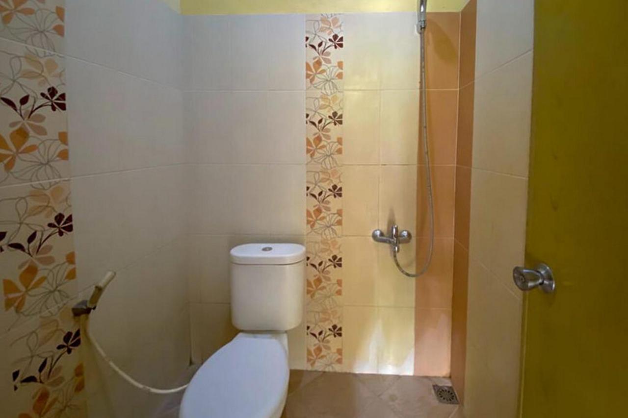 Rama Shinta Homestay Near Gembiral Loka Zoo Redpartner Yogyakarta Exterior photo